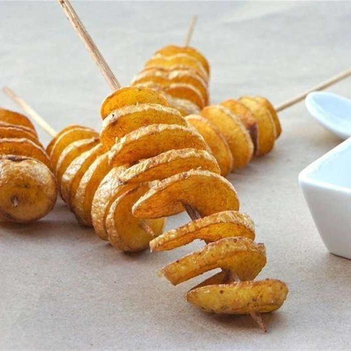 Metal Vantuzlu Makine Spiral Patates Dilimleyici