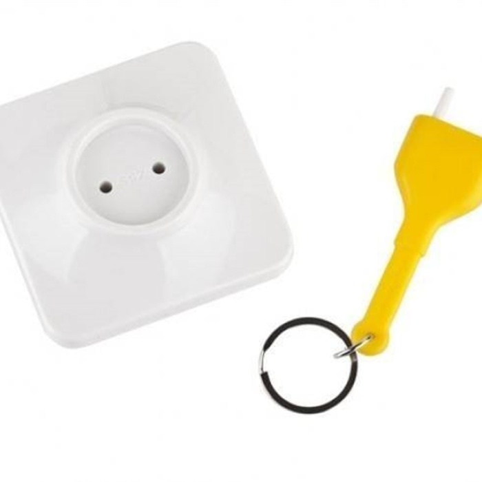 Plastik Fiş Priz Şeklinde Anahtar Kaybetme Önleyici Yuva