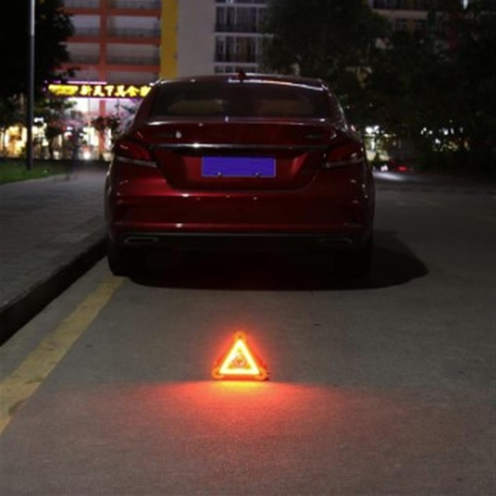 ® Usb ve Solar Şarj Led Su Geçirmez Kamp Feneri Reflektör Powerbank