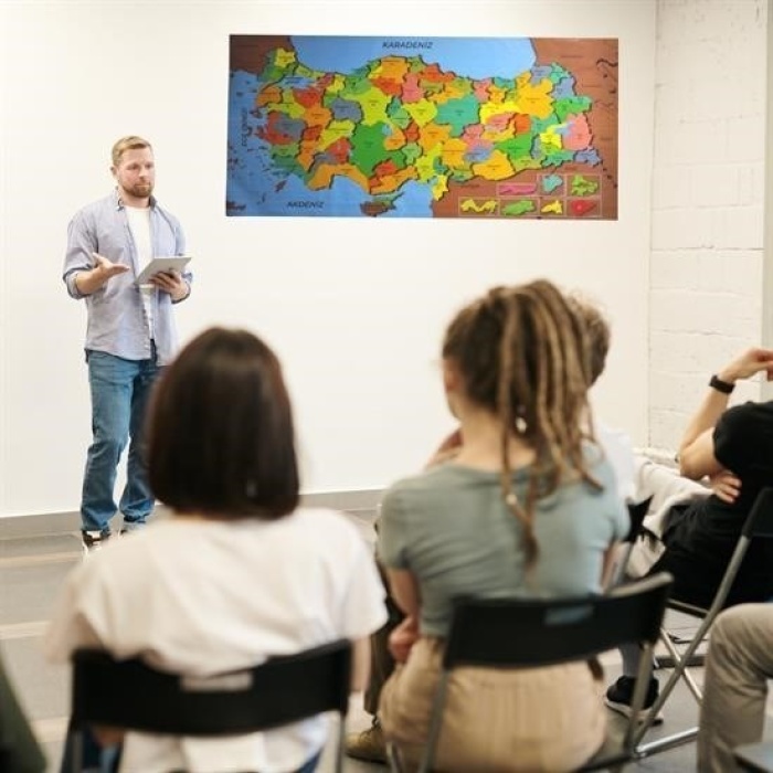 Biyomak®  Renkli Türkiye Haritası Manyetik Yapıştırıcı Gerektirmeyen Duvar Stickerı 118 CM * 56 CM