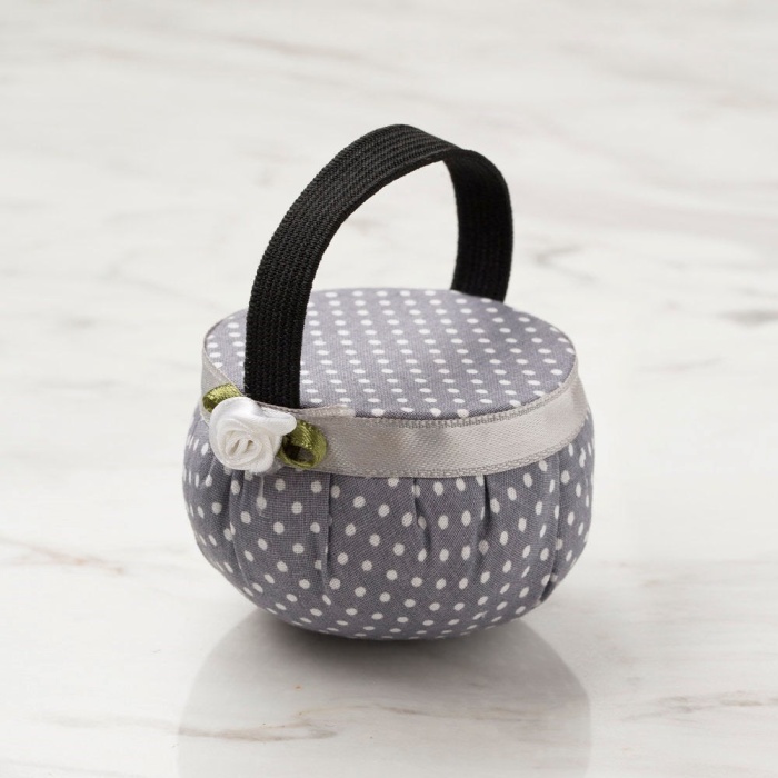 ® Loren Kola Takılabilir Gri beyaz İğnedanlık