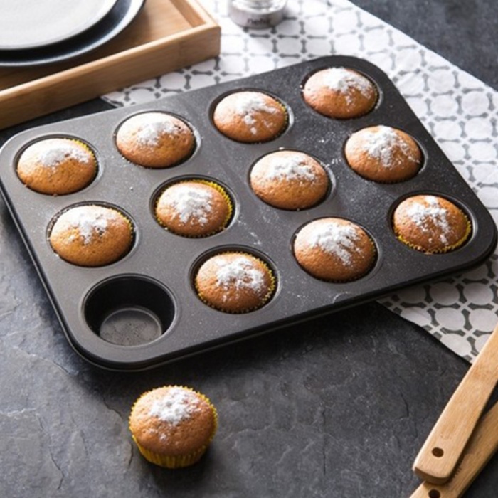 ® 12 Bölmeli Metal Yapışmaz Muffin Kek Kalıbı