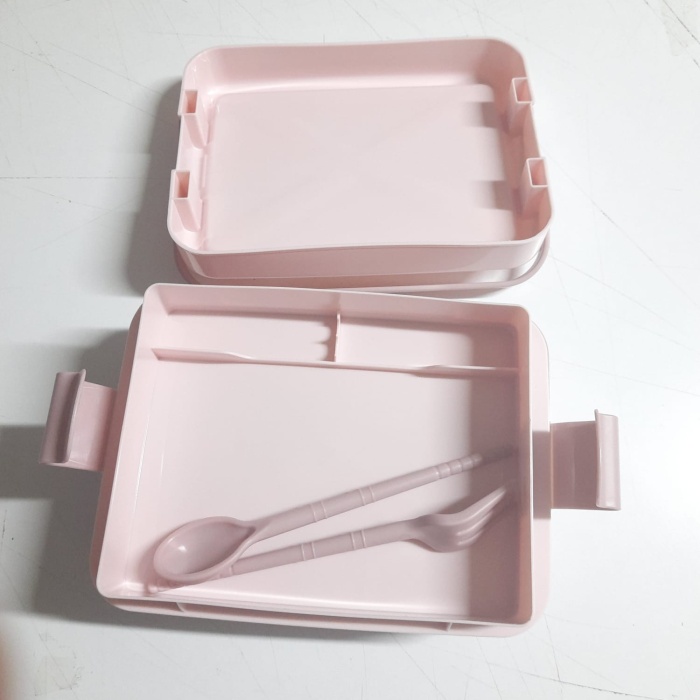 ® Kulplu Beslenme Kabı  2 Bölmeli Mandallı Diyet Kabı -Çatal Kaşık Dahildir