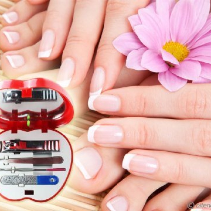 ® Manikür Pedikür Seti Elma Şeklinde 4 Parça Aynalı