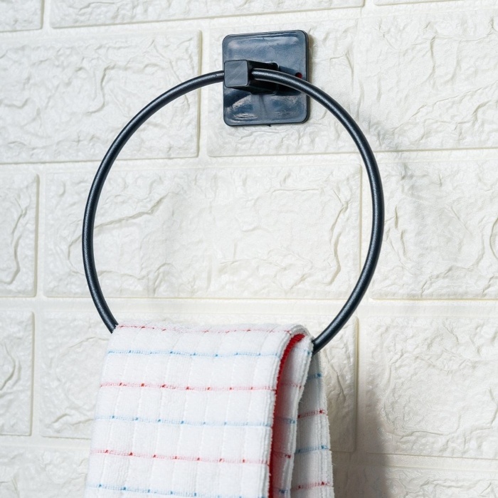 Biyomak®  Kendiliğinden Yapışkanlı Siyah Paslanmaz Metal Yuvarlak Havluluk