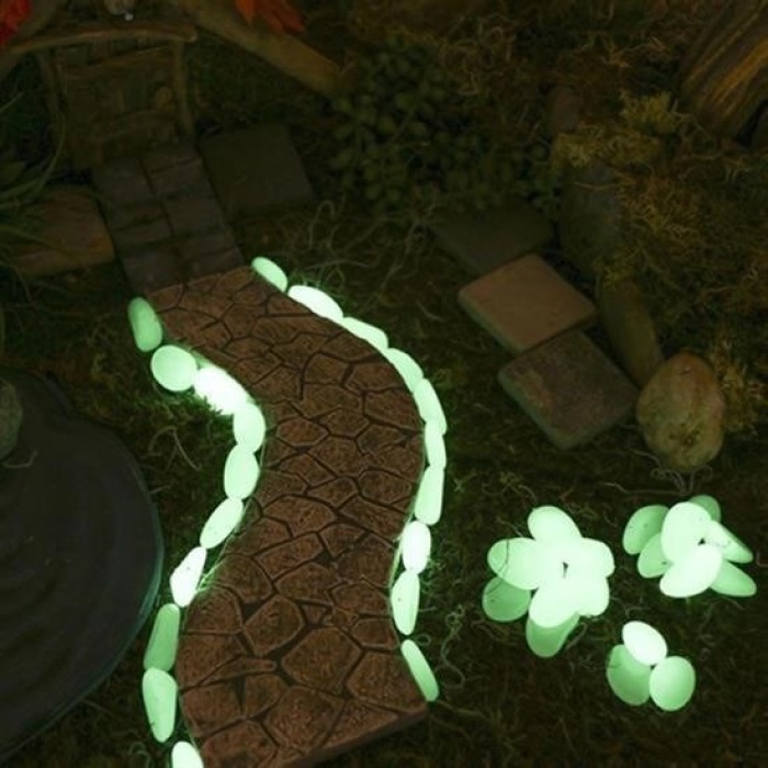 Biyomak®  Gece Karanlıkta Işık Vererek Parlayan Dekoratif Çakıl Taşları