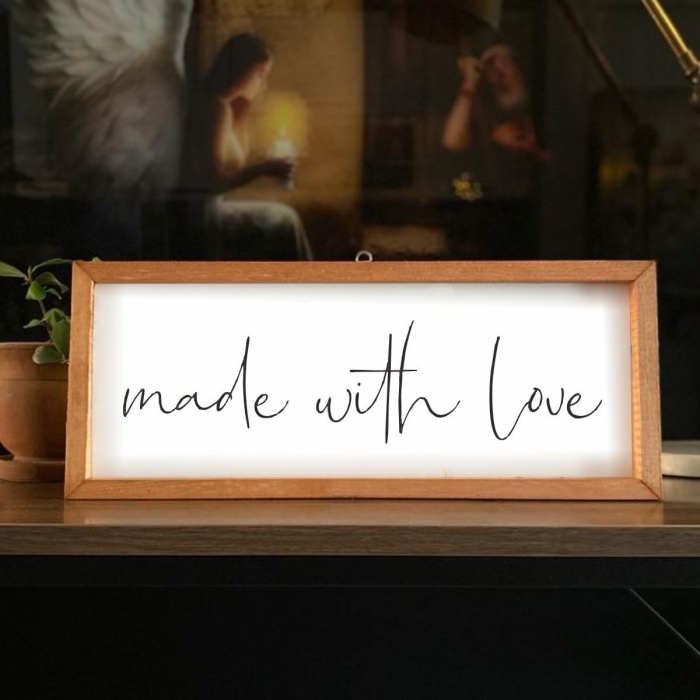 Biyomak® Mutfak Made With Love Ahşap Çerçeve Beyaz Zemin