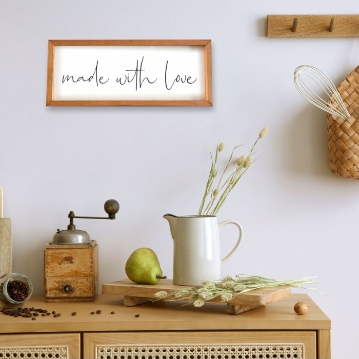 Biyomak® Mutfak Made With Love Ahşap Çerçeve Beyaz Zemin