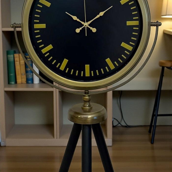 ® Nostalji Şık Tasarım Tripod Ayaklı Saat