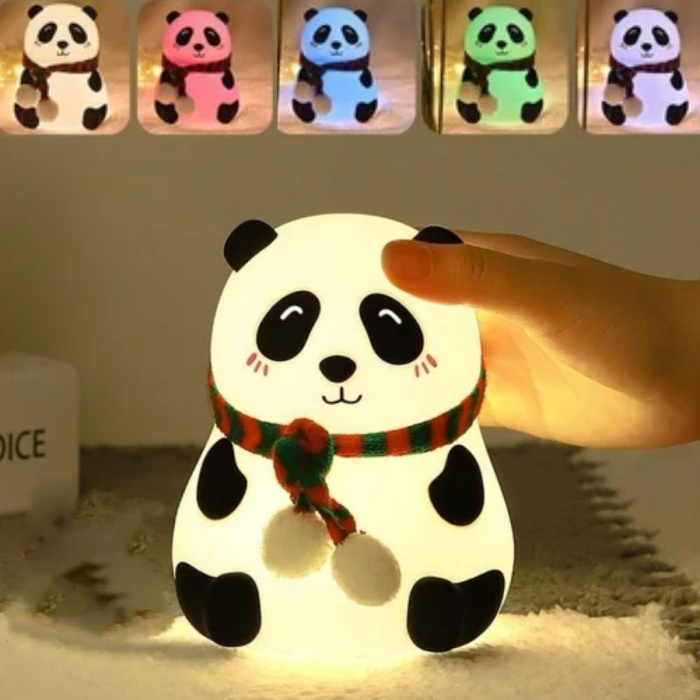 ® 5 Farklı Renk Modlu Panda Figürlü Pofuduk LED Gece Lambası–Yumuşak Dokulu Çocuk Odası ve Dekoratif Şarjlı Ortam Işığı