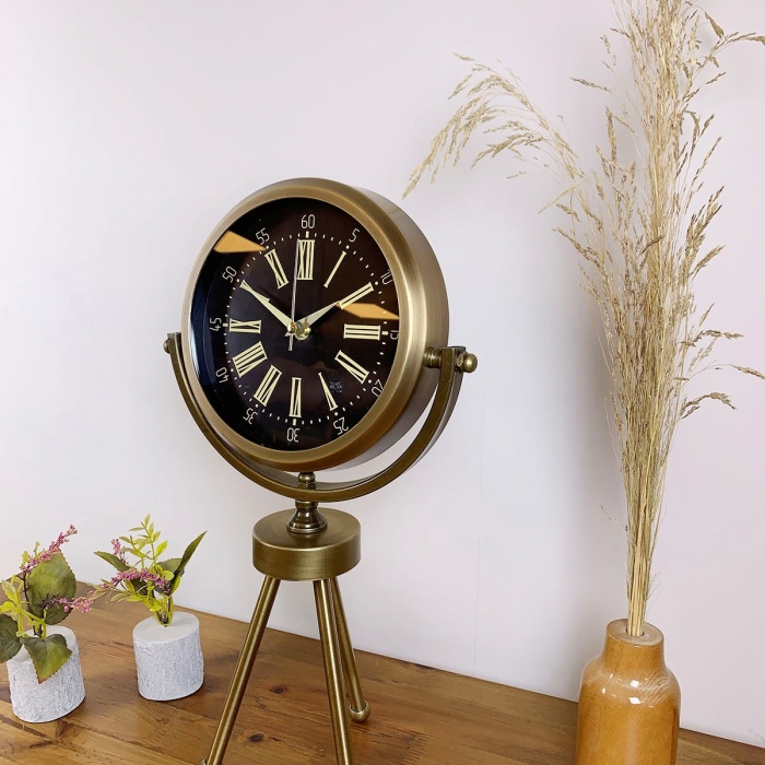 ® Zentime Eskitme Vintage Üç Ayaklı Duvar Saati