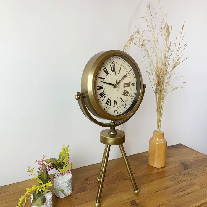 ® Zentime Eskitme Vintage Üç Ayaklı Masa Saati