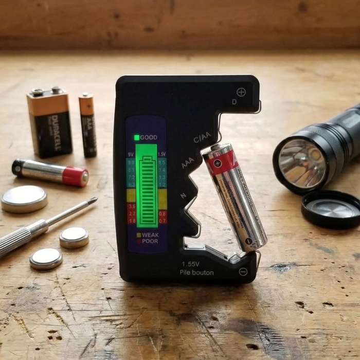 BUFFER® Evrensel Dijital Pil Test Cihazı – AA, AAA, C, D, N, 9V ve Düğme Pil Uyumlu Mini Pil Kapasite & Seviye Ölçer