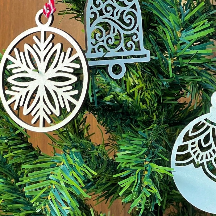 ® Yeni Ürün 10 Parça Kırmızı Beyaz İpli Karışık Model Ahşap Yılbaşı Ağaç Süsü