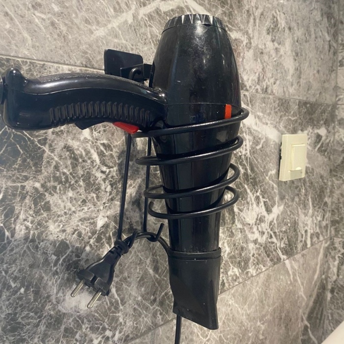 ® Yeni Ürün Kendiliğinden Yapışkanlı Siyah Paslanmaz Metal Fön Makinesi Askısı Saç Kurutma Makinesi Tutacağı