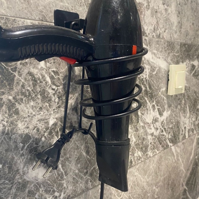 ® Yeni Ürün Kendiliğinden Yapışkanlı Siyah Paslanmaz Metal Fön Makinesi Askısı Saç Kurutma Makinesi Tutacağı