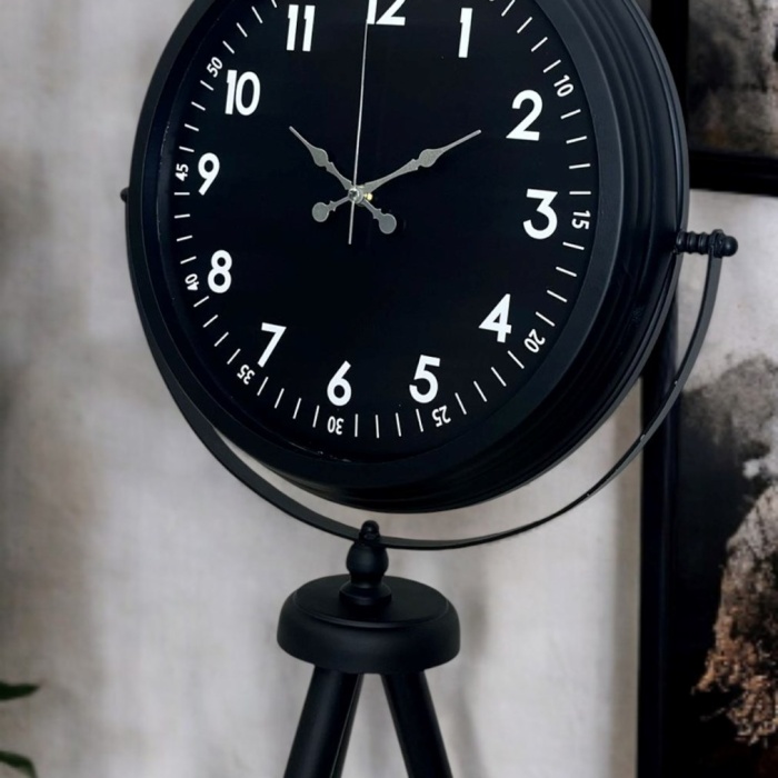 ® Yeni Ürün Royal Black Tripod Ayaklı Modern Tasarım Saat