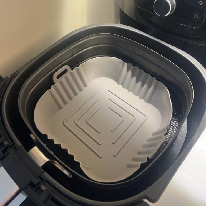 ® Yeni Ürün Renkli Isıya Dayanıklı Yıkanılabilir Silikon Fırın  Airfryer Kare Model Pişirme Matı 20 cm