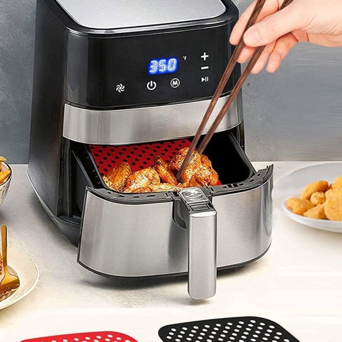 ® Yeni Ürün Siyah Isıya Dayanıklı Yıkanılabilir Silikon Fırın Ve Airfryer Kare Model Pişirme Matı 21,5 Cm