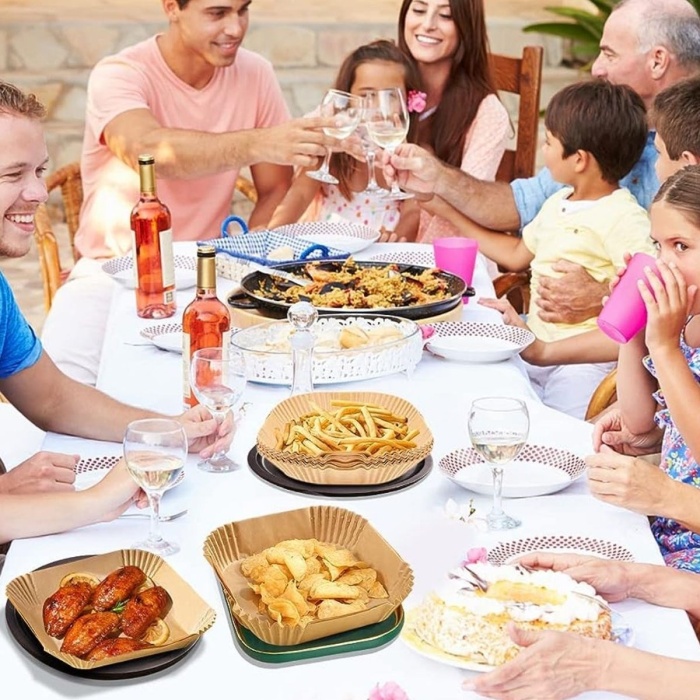 ® Yeni Ürün 50 Adet Air Fryer Pişirme Kağıdı Tek Kullanımlık Yağ Geçirmez Yapışmaz Kare Tabak Model PVC