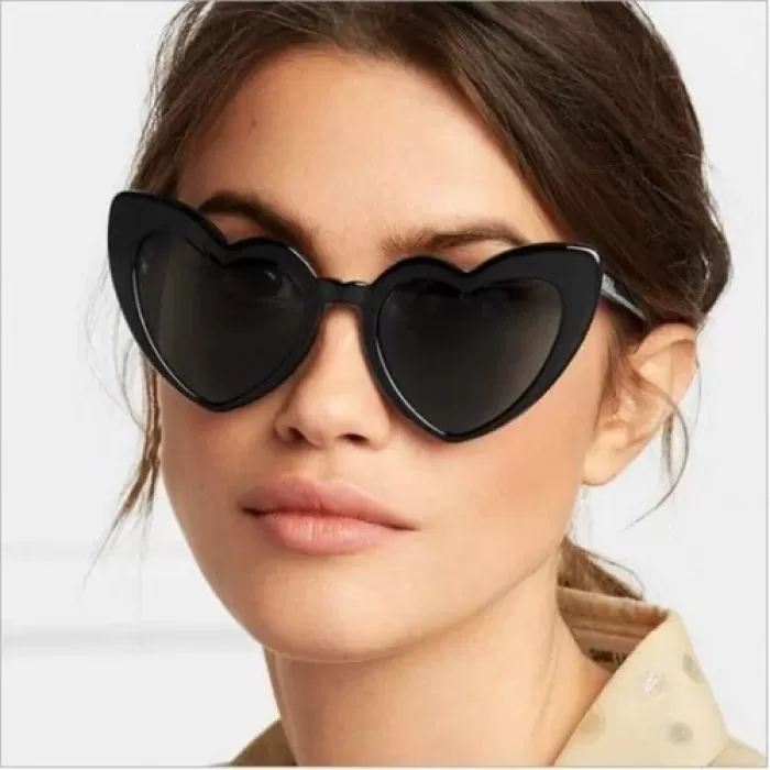 ® Yeni Ürün Siyah Renk Kalp Şekilli Parti Gözlüğü 15x5 Cm