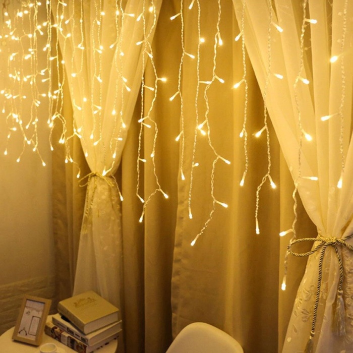 ® Yeni Ürün 8 Fonksiyonlu 16 Saçaklı Perde Led 3 x 1 (Günışığı)