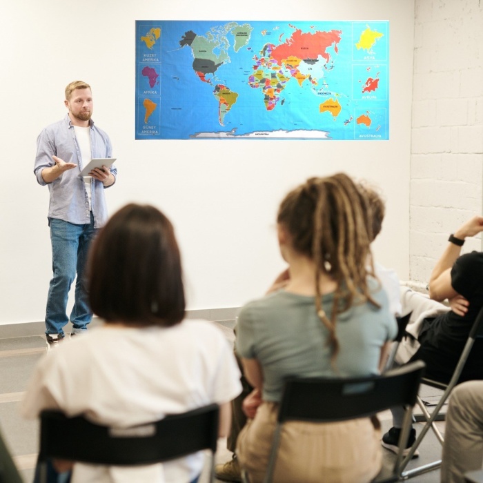 ® Yeni Ürün Renkli Atlas Dünya Haritası Manyetik Yapıştırıcı Gerektirmeyen Duvar Stickerı 118 CM * 56 CM