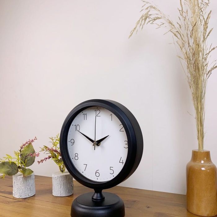 ® Yeni Ürün Siyah Metal Zarif Masa Saati 25×20 cm