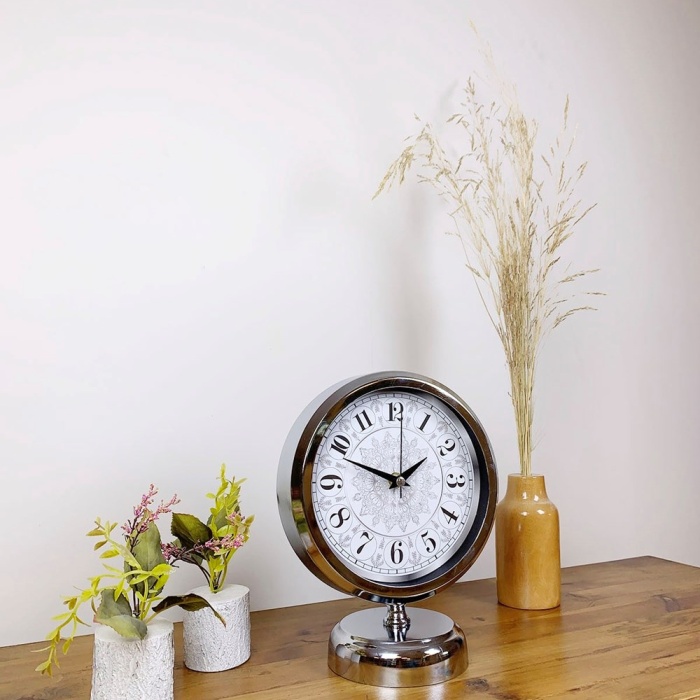 ® Yeni Ürün Krom Metal Çini Desen Masa Saati 25×20 cm