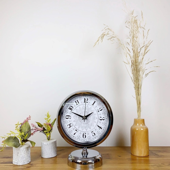 ® Yeni Ürün Krom Metal Çini Desen Masa Saati 25×20 cm