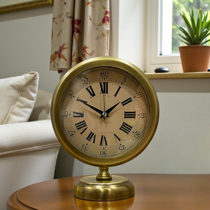 ® Yeni Ürün Majestic Time Eskitme 25 x 20 Cm Metal Masa Saati