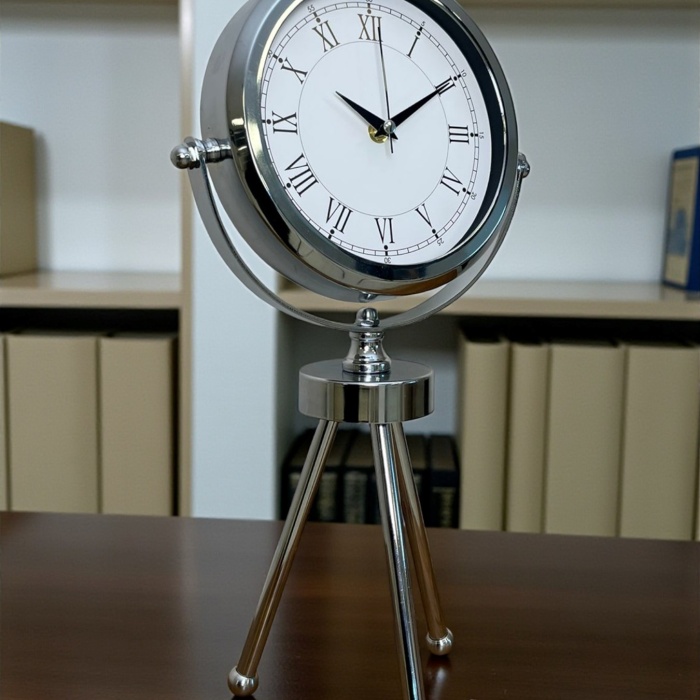 ® Yeni Ürün Silver Heritage Üç Ayaklı Krom Metal Masa Saati
