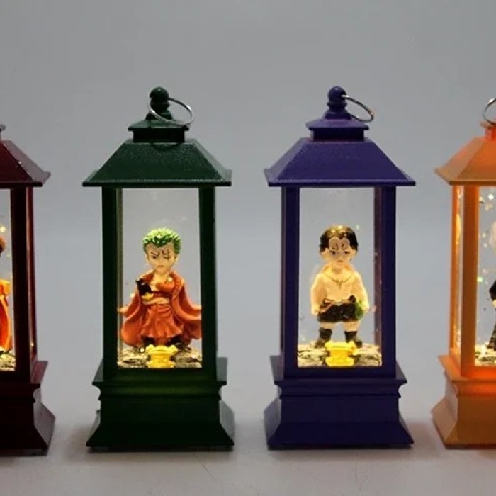 ® Yeni Ürün Anime One Piece Figürlü Işıklı Kar Küresi