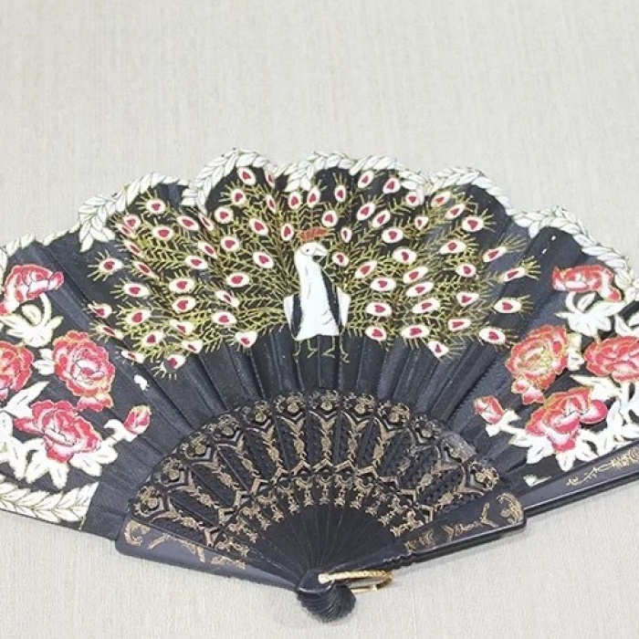 ® Yeni Ürün Plastik Tavuskuşu Yelpaze