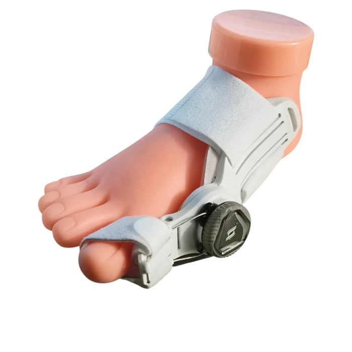 ® Yeni Ürün Hediyeli Açı Ayarlı Ayak Baş Parmak Kemik Düzeltici Halluks Valgus. 1 Çift Ark Destek Tabanlık, 1 Çift Gece Ateli Hediye