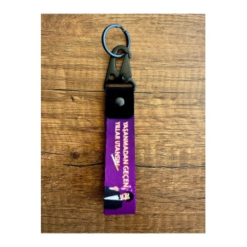 MÜSLÜM BABA YILLAR UTANSIN Tasarımlı Kumaş Otomobil Motorsiklet Anahtarlık