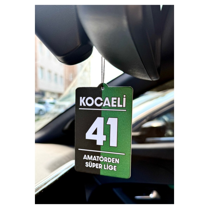 41 SİYAH YEŞİL AMATÖRDEN SÜPER LİGE TASARIMLI ARAÇ KOKUSU VE OTO AKSESUARI