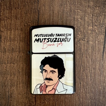 Ferdi Tayfur Tasarımlı Arabesk Benzinli Siyah Çakmak