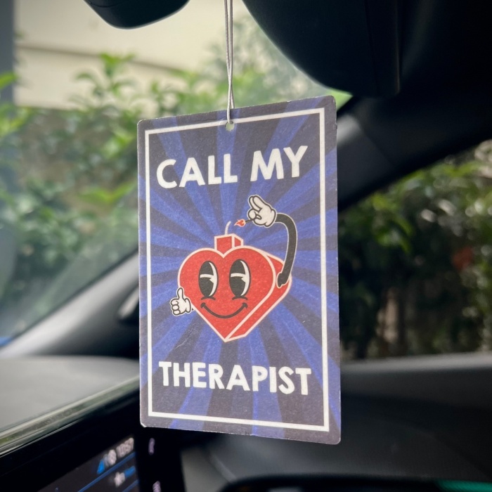 CALL MY THERAPIST ARAÇ KOKUSU