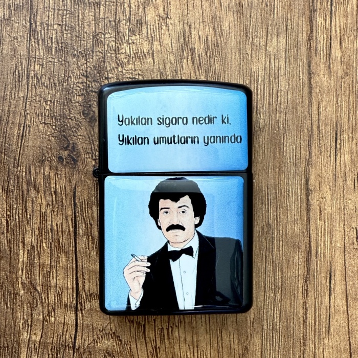 Müslüm Gürses Tasarımlı Arabesk Benzinli Siyah Çakmak