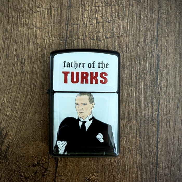 ATATÜRK Father Of The Turks Tasarımlı Benzinli Siyah Çakmak