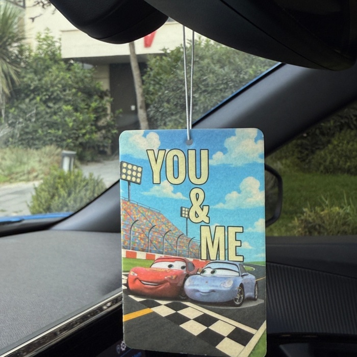 YOU & ME ŞİMŞEK MCQUEEN & SALLY TASARIMLI ARAÇ KOKUSU VE OTO AKSESUARI