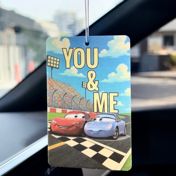 YOU & ME ŞİMŞEK MCQUEEN & SALLY TASARIMLI ARAÇ KOKUSU VE OTO AKSESUARI