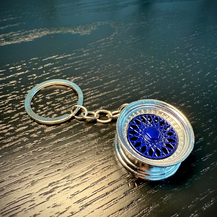 Lacivert Jant Tasarımlı Şık Anahtarlık ve Aksesuar