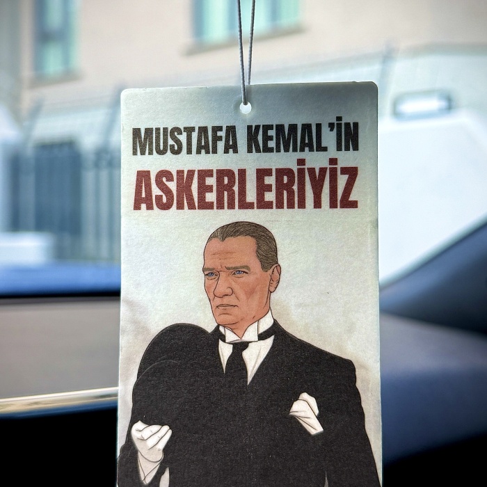 MUSTAFA KEMALİN ASKERLERİYİZ TASARIMLI ARAÇ KOKUSU