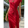 Kadın kısa kollu  belden büzgülü yırtmaç detaylı viskon kumaş midi boy  kırmızı renk elbise