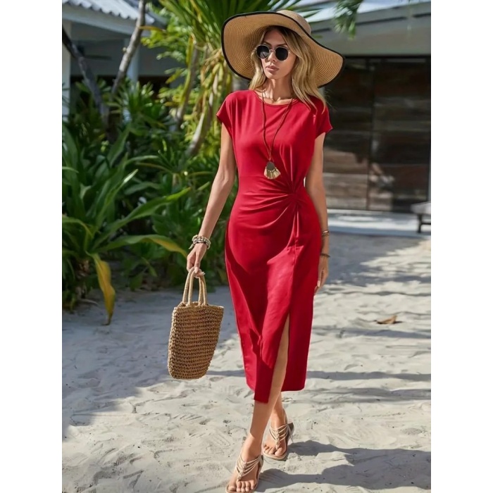 Kadın kısa kollu  belden büzgülü yırtmaç detaylı viskon kumaş midi boy  kırmızı renk elbise