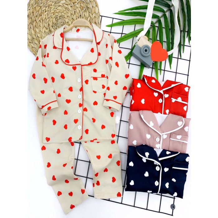 Kalp Baskılı Düğme Kapamalı 2li Kız Çocuk Pijama Takımı