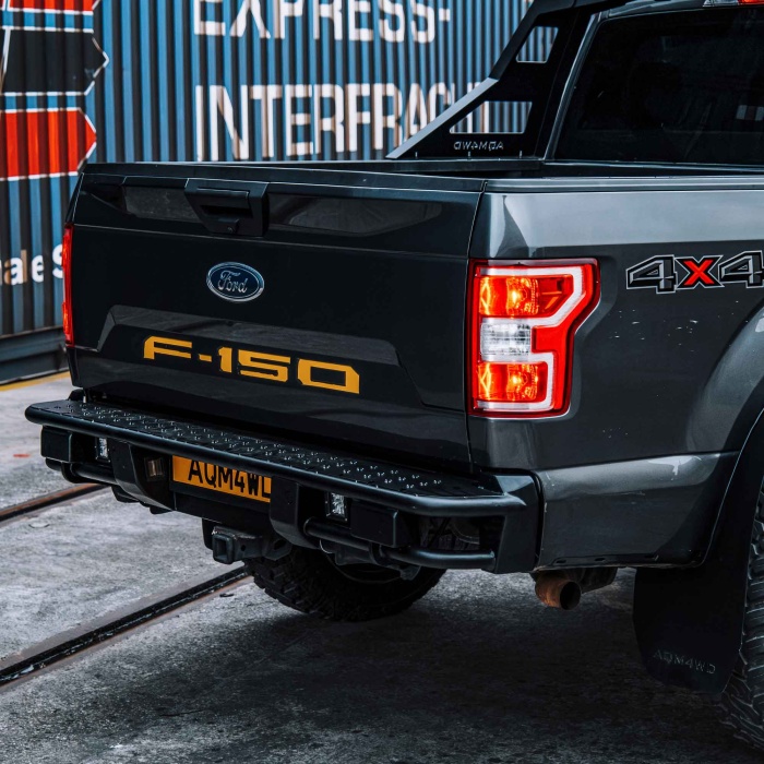 AQM-K20 Toyota HIlux Arka Tampon