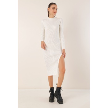 15828 Yırtmaçlı Triko Elbise - Beyaz